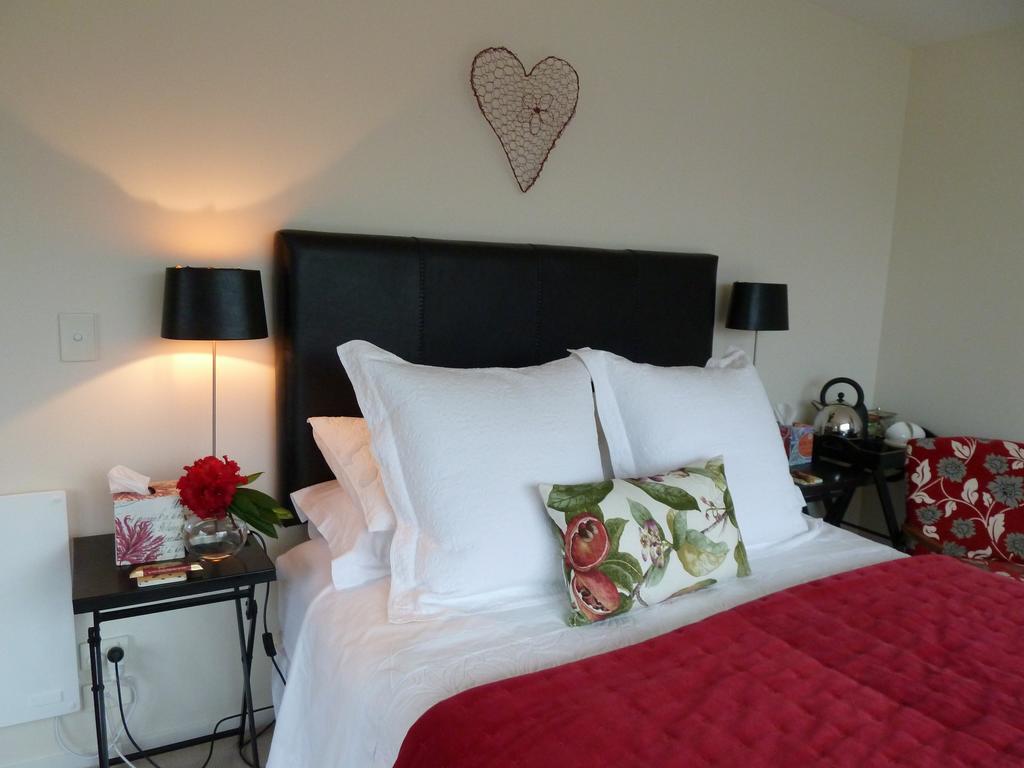 L'Abri Bed And Breakfast Akaroa Habitación foto